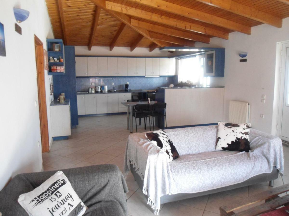 Sunny Apartment 15 Min From Airport And Sea Artemida  Luaran gambar